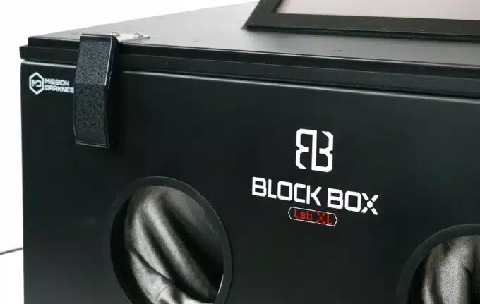 Mission Darkness™ BlockBox Lab XL With Mounted Webcam and Tablet - Image 9