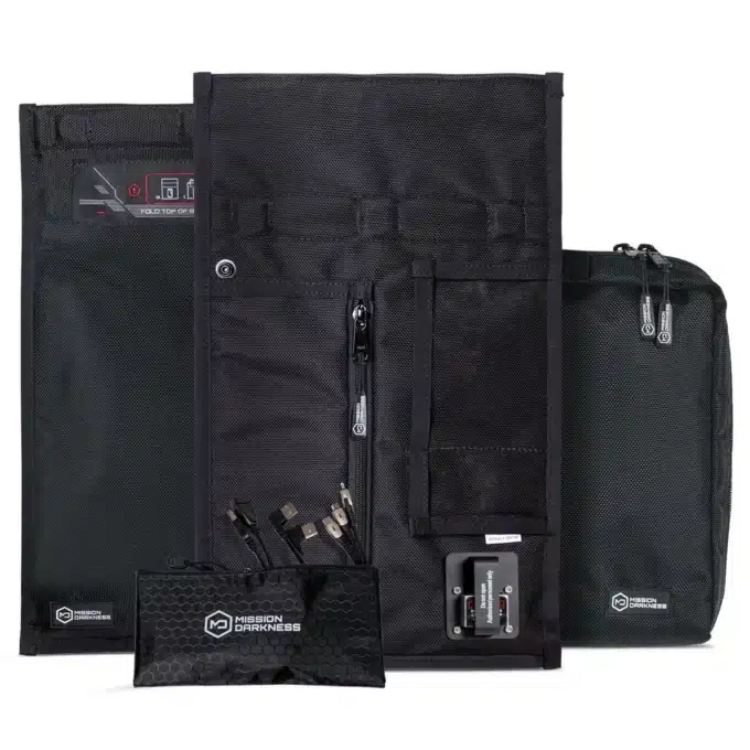 Mission Darkness™ NeoLok Non-window Faraday Bag for Laptops - Image 4