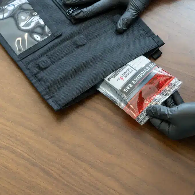 Mission Darkness™ Charge Preserve Evidence Bag(10p USB C/Micro/Lightning) - Image 8